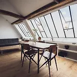Hostnfly Apartments - Beautiful Design Apartment Near Republique